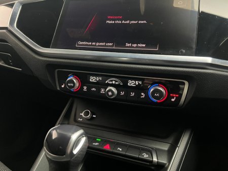 2023 Audi Q3 S LINE 45 TFSI E BLACK EDITION €39,990 thumbnail