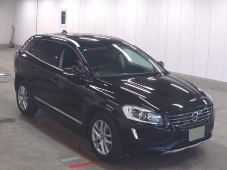 2017 Volvo XC60 2.0 SE LUX NAV (PAN ROOF) 190BHP AUTOMATIC **TOP SPEC / ACTIVE CRUISE CONTROL / BLIND SPOT ASSIST / ELECTRIC BOOTLID / FULL BLACK LEATHER / HEATED FRONT SEATS / REVERSE CAMERA / XENON HEADLIGHTS** €24,900