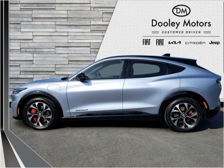 2023 Ford Mustang Mach-E 91KW Extended Range €55,895