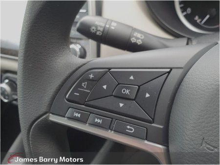 2022 Nissan Micra 1.0T SV CVT €17,950 thumbnail