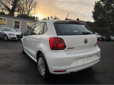 2016 Volkswagen Polo (162 REG ) LEATHER CUSTOM SEATS / LOW ROAD TAX / SIMI DEALER €11,950 thumbnail
