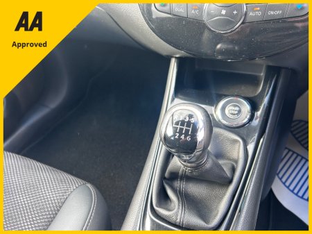 2017 Nissan Pulsar - thumbnail 13