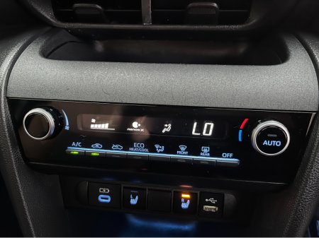 2023 Toyota Yaris Cross Z ADVENTURE HYBRID AUTOMATIC 1.5 PETROL //HEATED SEATS AND STEERING WHEEL//REVERSE CAMERA//ADAPTIVE CRUISE CONTROL// €28,950 thumbnail