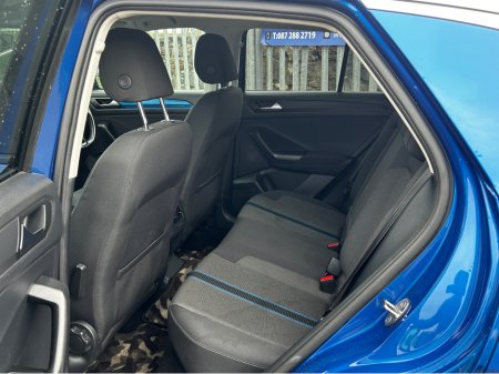 2020 Volkswagen T-Roc - thumbnail 5