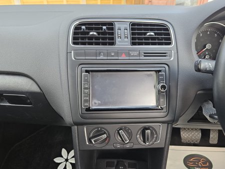 2016 Volkswagen Polo - thumbnail 28