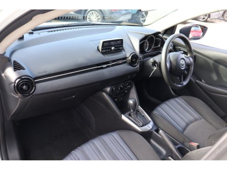 2016 Mazda Demio - thumbnail 25