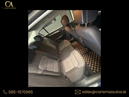 2014 Volkswagen Passat Passat auto 63KM €11,450 thumbnail