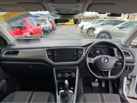 2020 Volkswagen T-Roc STYLE AUTOMATIC 2.0 DIESEL //KEYLESS ENTRY//ADAPTIVE CRUISE CONTROL//REVERSE CAMERA// €23,950 thumbnail