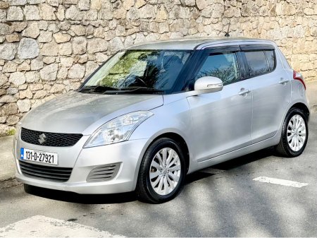 2013 Suzuki Swift - thumbnail 5