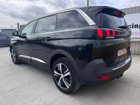 2019 Peugeot 5008 - view 3