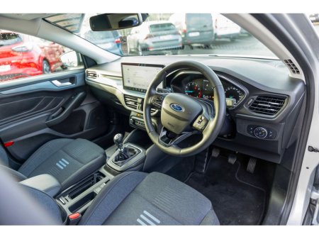 2023 Ford Focus 2023 Ford Focus 1.0L EcoBoost 125PS Trend €24,500 thumbnail