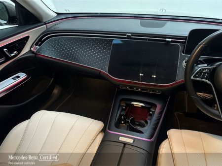 2024 Mercedes-Benz E Class E 220 D MHEV Avantgarde Plus €63,900 thumbnail