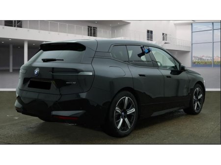 2022 BMW iX XDRIVE40 M SPORT PANORAMIC SUNROOF // BROWN LEATHER INTERIOR €45,950