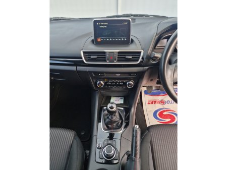 2016 Mazda Mazda3 1.5 D 105PS EXECUTIVE SE 4DR €9,950 thumbnail
