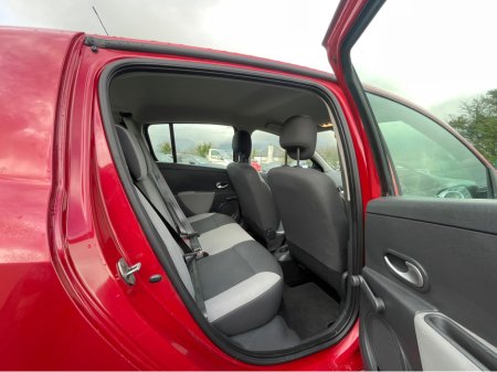 2012 Renault Clio III EXPRESSION 1.2 PETROL LOW KM €4,750 thumbnail