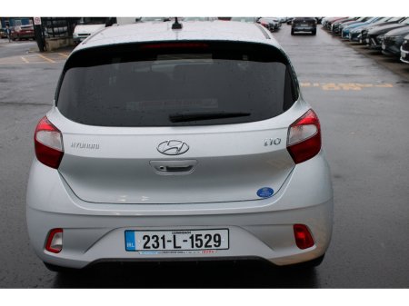 2023 Hyundai i10 i10 Deluxe Plus €17,950 thumbnail