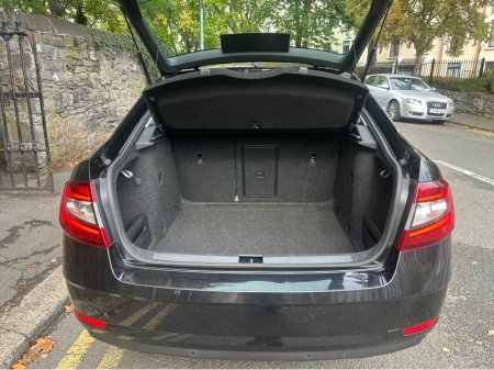 2020 Skoda Octavia STYLE 1.0 TSI 115HP 4DR €16,995 thumbnail