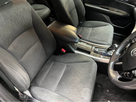 2016 Honda Accord - thumbnail 10