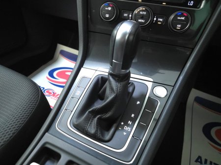 2017 Volkswagen Golf 1.2 TSI 110 bhp DSG Trendline €16,950 thumbnail