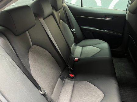 2021 Toyota Camry - thumbnail 13