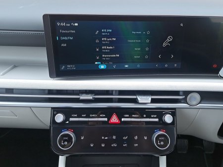 2025 Hyundai Tucson Platinum Automatic Plug in Hybrid with panomaric sunroof. €47,450 thumbnail