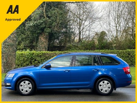 2019 Skoda Octavia - thumbnail 5