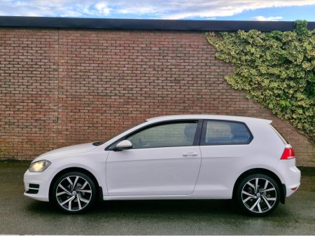 2015 Volkswagen Golf 1.2 TSI MANUAL €8,750 thumbnail