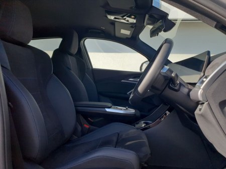 2025 BMW iX2 - thumbnail 12