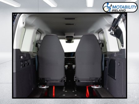 2026 Ford Tourneo Connect - thumbnail 9