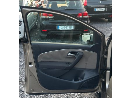 2014 Volkswagen Polo - photo 6