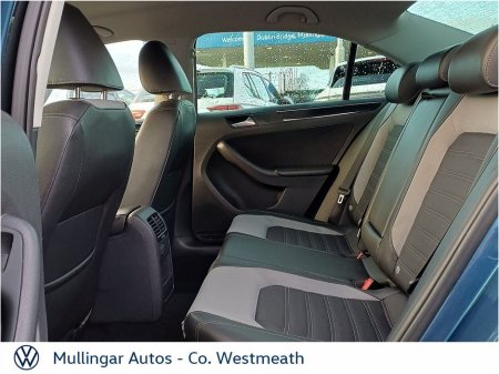 2016 Volkswagen Jetta - thumbnail 7