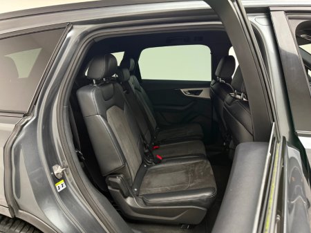 2020 Audi Q7 S LINE 45 TDI 3.0 *7 SEATER* €49,990 thumbnail