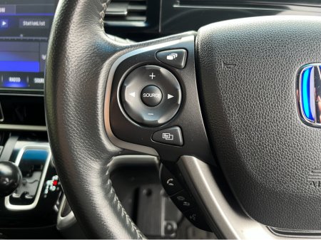 2019 Honda Stepwagon - thumbnail 23