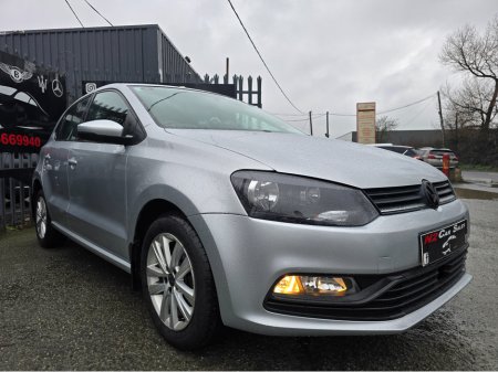 2015 Volkswagen Polo TRENDLINE 1.0 60HP MANUAL 5SPEED 5DR €9,450 thumbnail