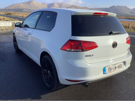 2013 Volkswagen Golf 1.6 TDI S BLUEMOTION 105PS 3DR €7,950 thumbnail