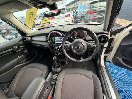 2019 MINI Cooper D - thumbnail 17