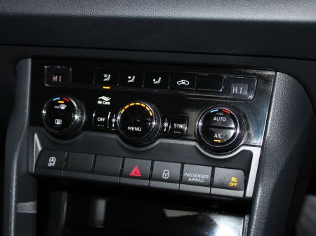 2019 Skoda Karoq STY 1.6tdi 115HP 4DR €19,999 thumbnail