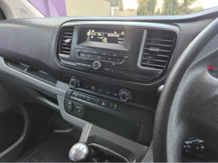 2017 Citroen Dispatch XS BLUEHDI 95 4DR €9,750 thumbnail