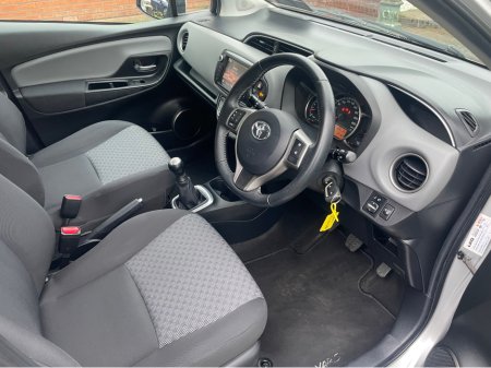 2015 Toyota Yaris 1.0 SOL MC 4DR 5DR €9,950 thumbnail