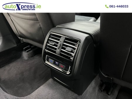 2016 Volkswagen Passat 2.0 TDI BLUMOTION, Panoramic Sunroof thumbnail