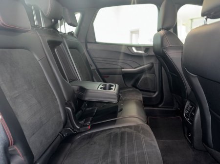 2023 Ford Kuga St-line X 5D 1.5TD120 S6.2 M6 thumbnail