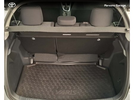 2023 Toyota Yaris - thumbnail 13