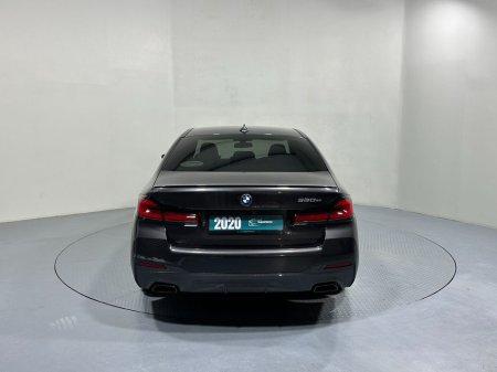 2020 BMW 5 Series - thumbnail 5