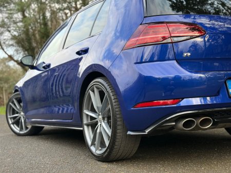 2019 Volkswagen Golf - thumbnail 9