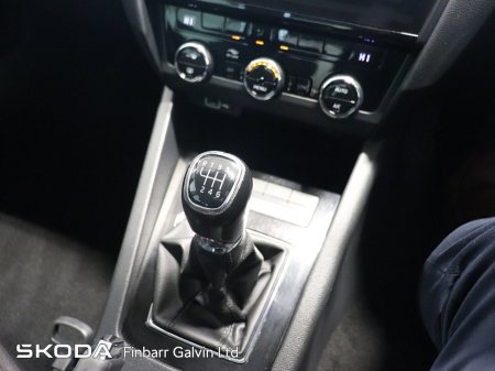 2019 Skoda Octavia - thumbnail 18