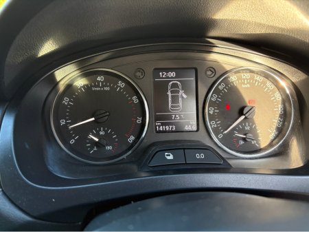 2014 Skoda Rapid AMBITION 1.2 TSI 86BHP 4DR LIMO €6,995 thumbnail