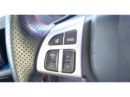 2013 Suzuki Swift - thumbnail 24