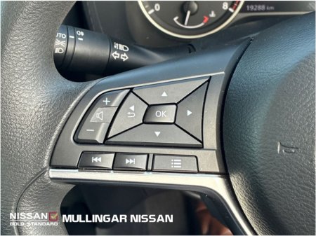 2025 Nissan Juke - thumbnail 15