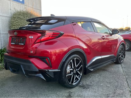 2020 Toyota C-HR GR SPORT AUTOMATIC HYBRID 1.8 PETROL //MASSIVE SPEC//HALF LEATHER HEATED SEATS//360 PARKING CAMERAS//KEYLESS ENTRY//LOW MILES// €24,950 thumbnail