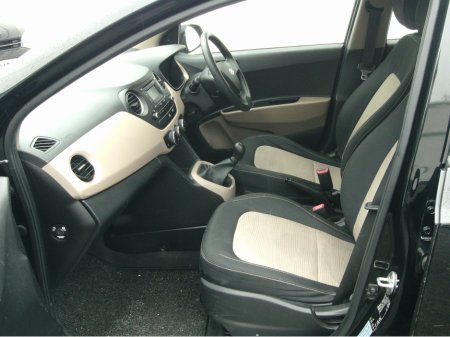 2016 Hyundai i10 - thumbnail 12